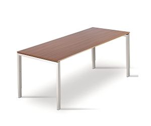 4-poot Bureau Maroon