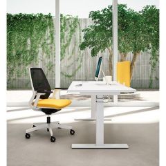 Elektrisch zit-sta bureau Milaan