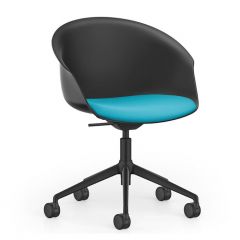 Schaal en onderstel in Zwart, zitting in Pastel turquoise 